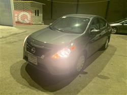 نیسان ڤێرسا